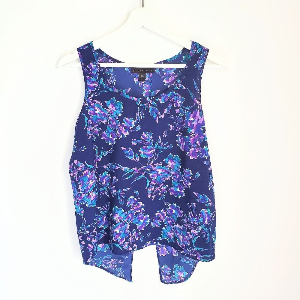 Attention Floral Open Back Blouse Size S